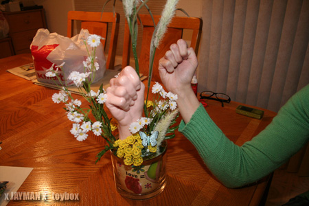 Lisa with Fist Bouquet Lisa with Fist Bouquet