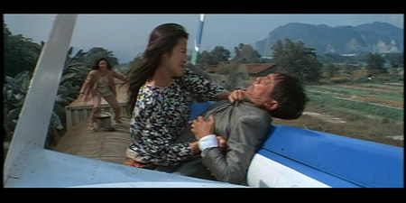 Jackie Chan, Michelle Yeoh & Maggie Cheung in Supercop