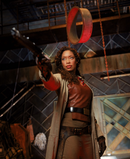 Gina Torres as Zoe Alleyne Washburne | Firefly (2002)